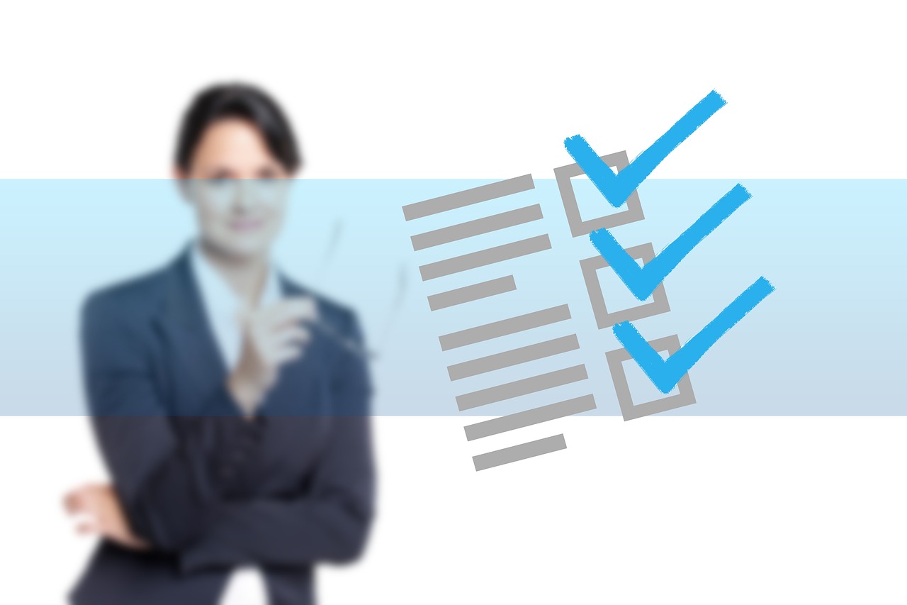 社会人が出会いを増やすために試すべき方法は？